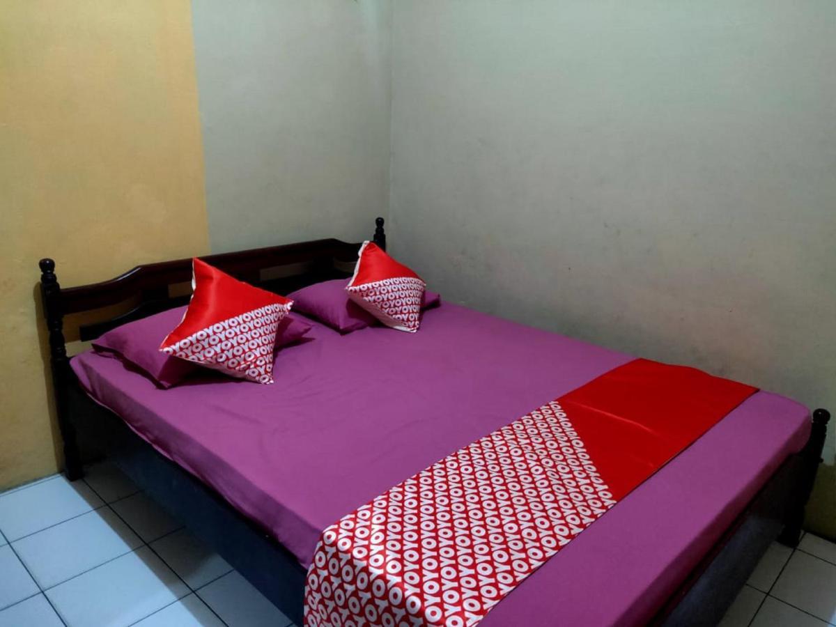 Oyo 90041 Hotel Sinar Lumayan Syariah Balikpapan  Exterior photo